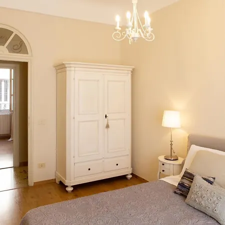 Casa Delle Stelle Luxury Apartment Lucca